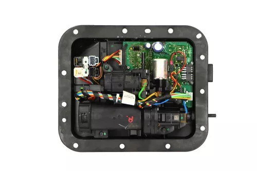  C705FK - ADBLUE POMP EN REGELEENHEID LOS/ TYPE MET ENKELE (C705FK)