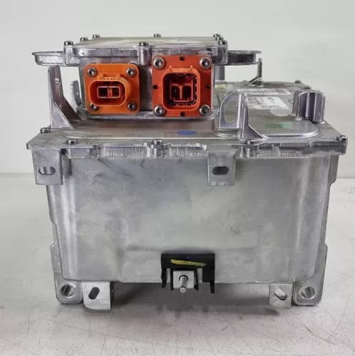  C14XA - OBC ACCU LADER BOVEN ELEKTRO MOTOR/ ON-BOARD CHARGER/ (C14XA)