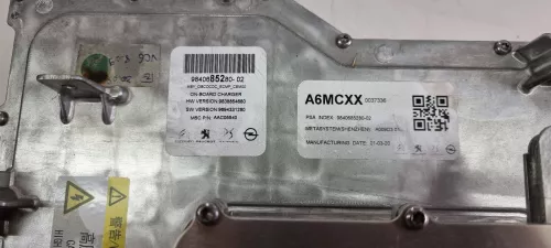  C14XA - OBC ACCU LADER BOVEN ELEKTRO MOTOR/ ON-BOARD CHARGER/ (C14XA)