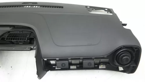  C100JI - DASHBOARD LHD BOVENDEEL/ HZD ZWART MISTRAL/ DP2622 B3B4IP (C100JI)