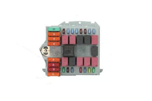 BSM/ T3/ ZEKERINGSKAST ONDER MOTORKAP 1388595080/ ZIE