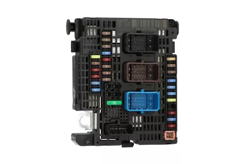 PSA / Stellantis ZEKERINGKAST IN MOTORRUIMTE/ BSM-Z04-00 BSMZ0400 AB400 (0000377218)