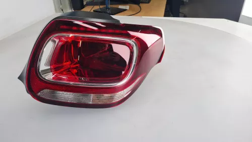 PSA / Stellantis SIGNALERING LEDS ZIE.9800543280 9808418480 (0000387683)