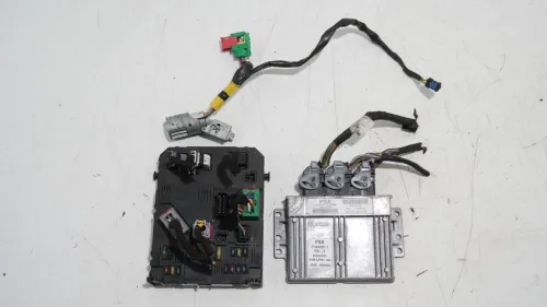 B 1.4 8V 4CYL KFV TU3JP/ SENSODRIVE/ ECU SAGEM S2PM-384